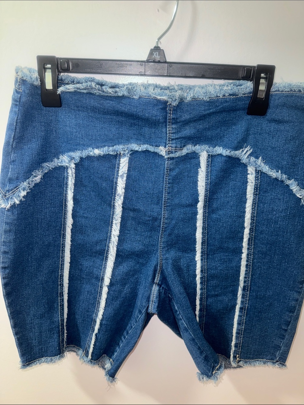 Denim Frayed High-Waist Women’s Shorts - Blue